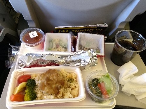 台北-関空の機内食